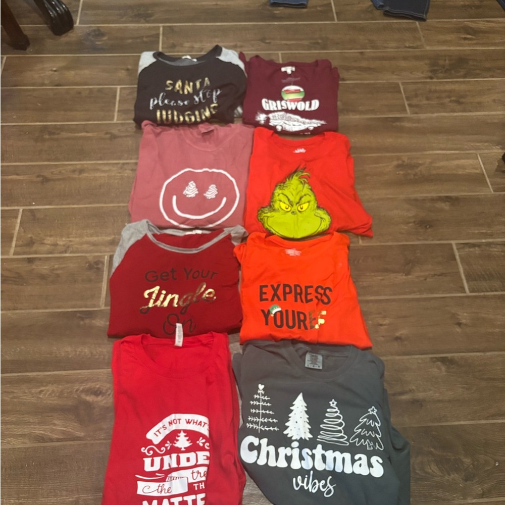 Christmas sweatshirt and shirts 
Sizes medium and large